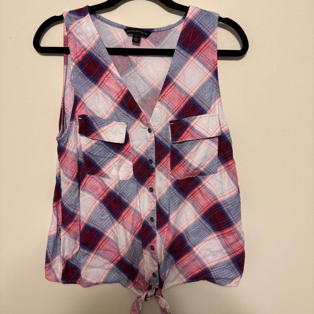 Rock & Republic Women's M Plaid Sleeveless Button Tie Front‎ Top. Thin flannel